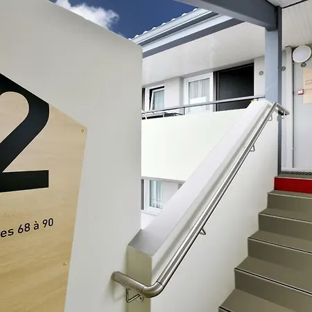 拉罗谢尔昂古兰住宿加早餐酒店