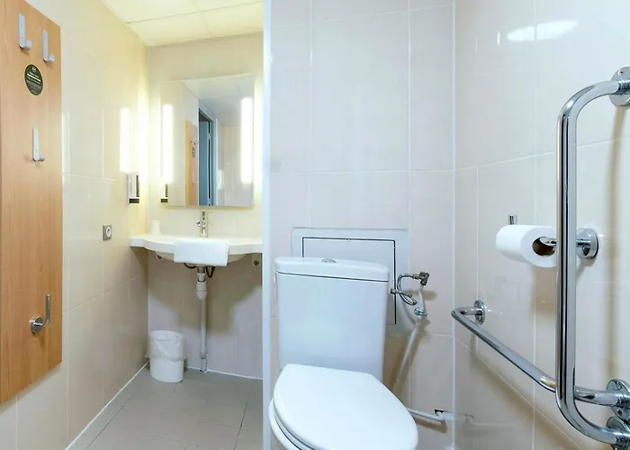 La Rochelle Hotel 2*